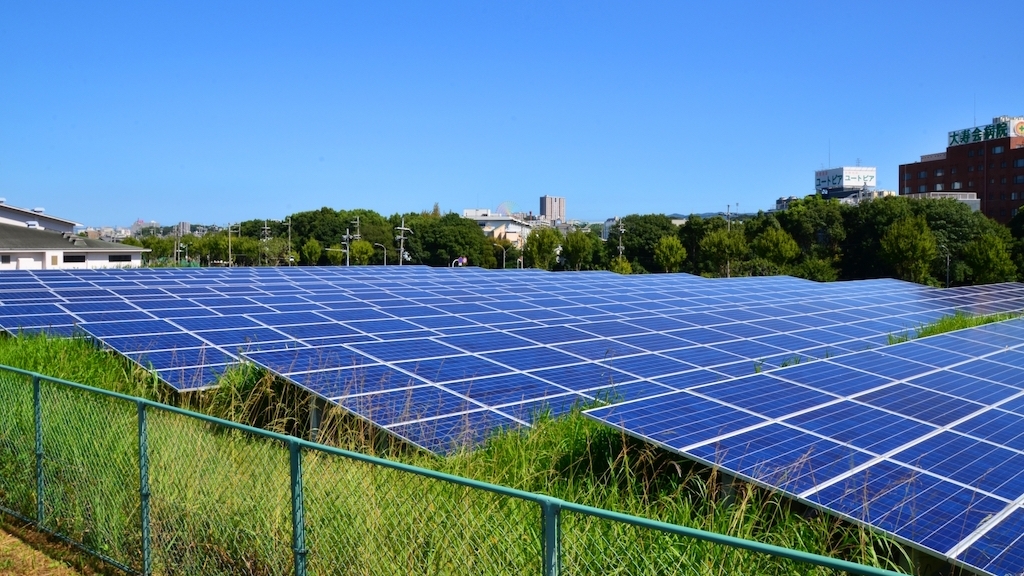 低圧太陽光発電所の電気代を91.3％と大幅削減